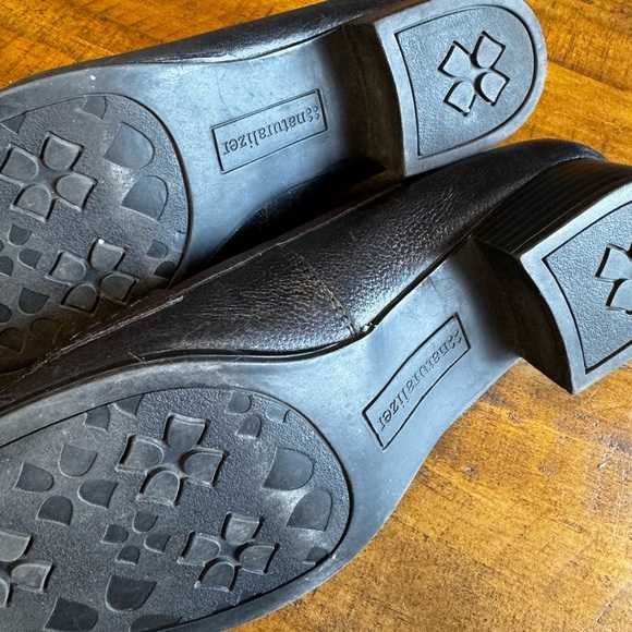 Naturalizer Balfour black Loafers Slip On Shoes Leather 1” Heel Size 9 - Picture 4 of 5